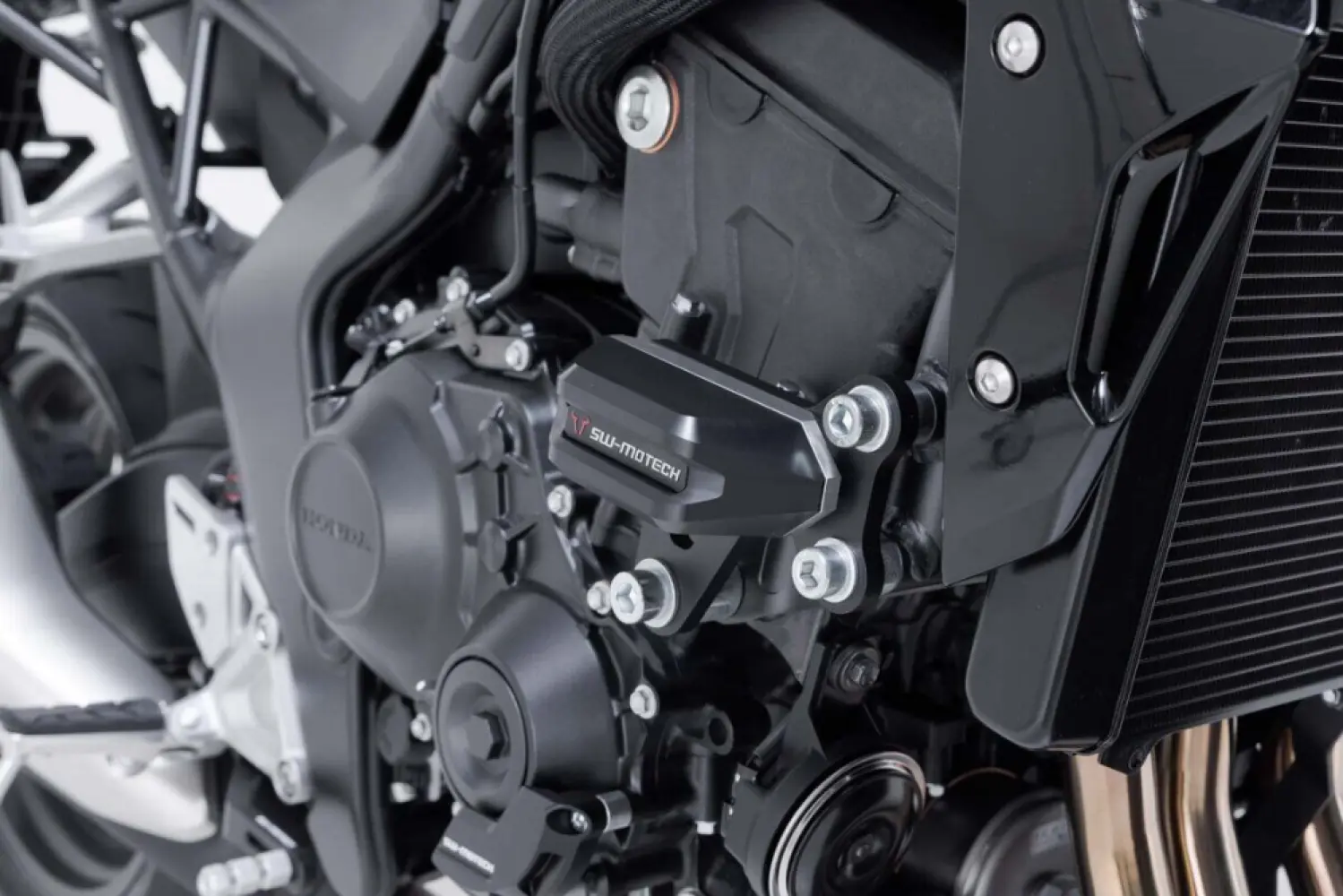 SW-MOTECH - FRAME SLIDER SET CB1000 HORNET - 05052564