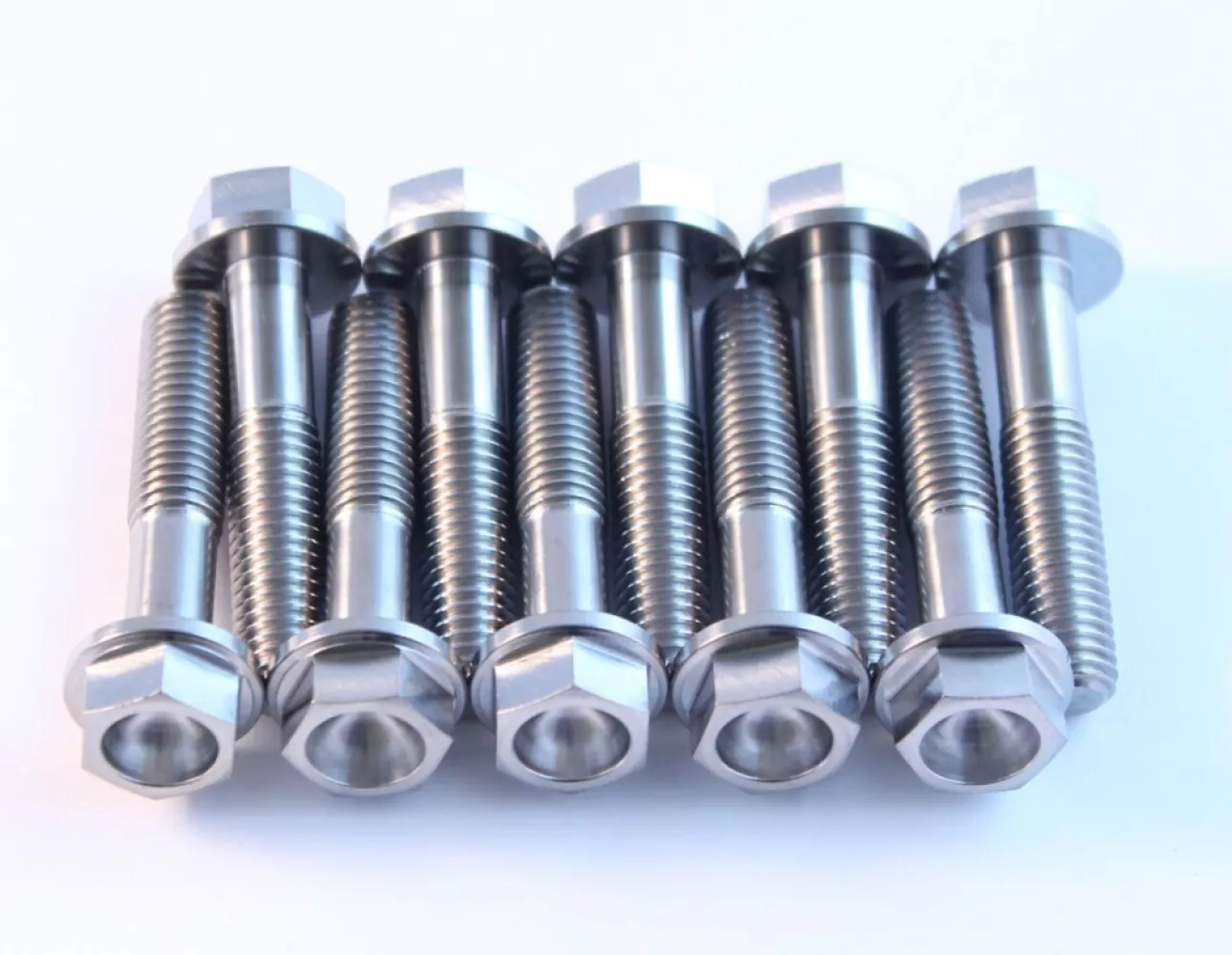 SCAR - TITANIUM BOLT M8X35 PACK OF 2 - 24040807
