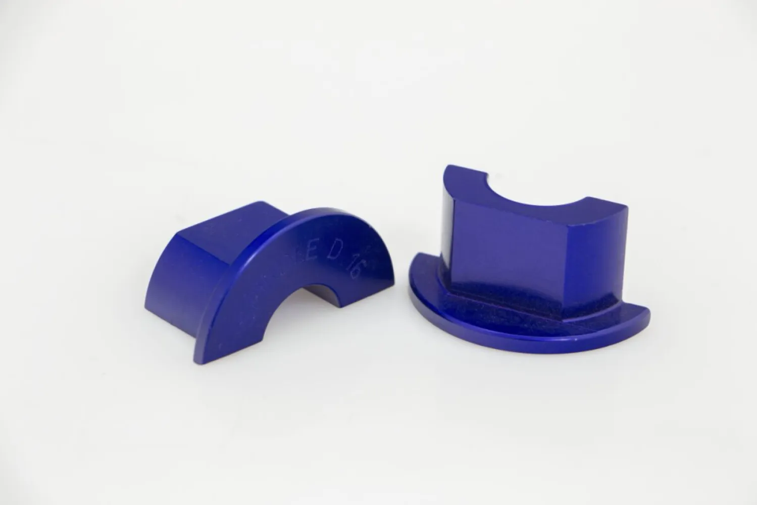 HYPERPRO - VICE CLAMP SPINDLE 16MM - 38050263