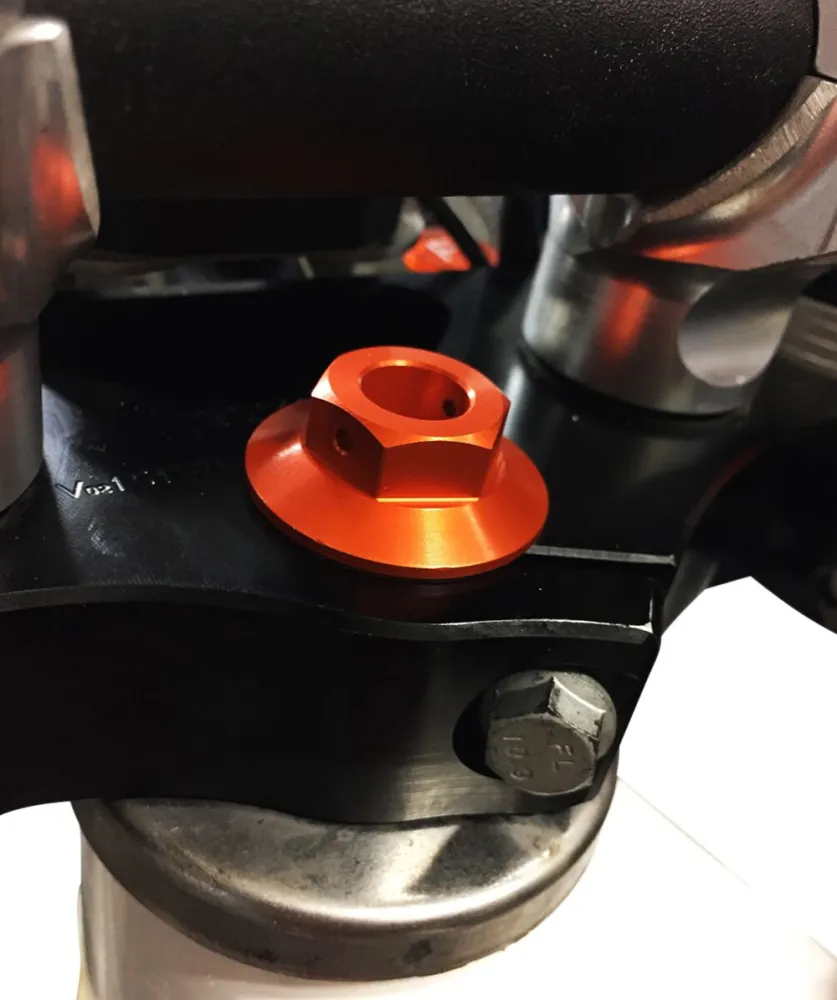SCAR - STEERING STEM NUT OR - 38500423