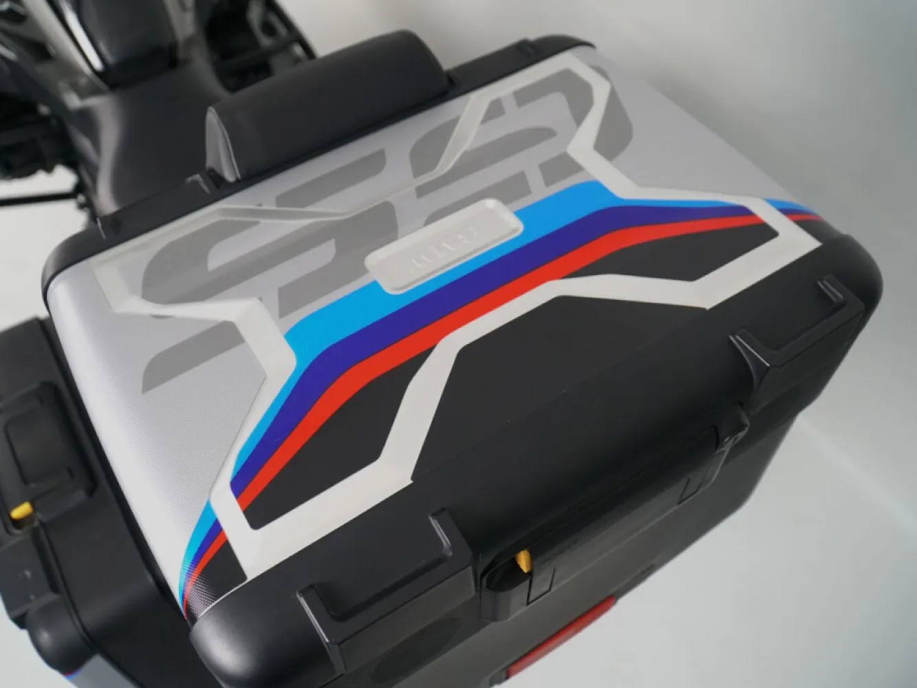 UNIRACING - SCRTCH SVR BMW VARIO CASE - 43010789