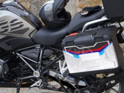 UNIRACING - SCRTCH SVR BMW VARIO CASE - 43010790