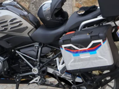 UNIRACING - SCRTCH SVR BMW VARIO CASE - 43010788