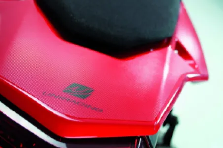 UNIRACING - SCRTCH SVR KT TEN700 TAIL/SWNG - 43010928