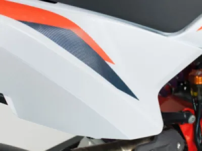 UNIRACING - SCRTCH SVR KTM 890 ADV TAIL - 43010984
