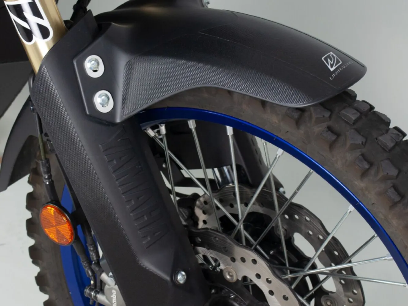 UNIRACING - SCTRCH SVR TENERE 700 CLR BLK - 43011013
