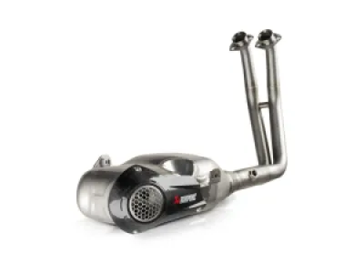 AKRAPOVIC - EXHAUST RAC CF GSX-8S/GSX-8R - 18103247