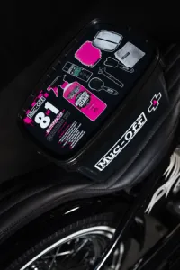 MUC-OFF - 8 IN 1 KIT - 37040463