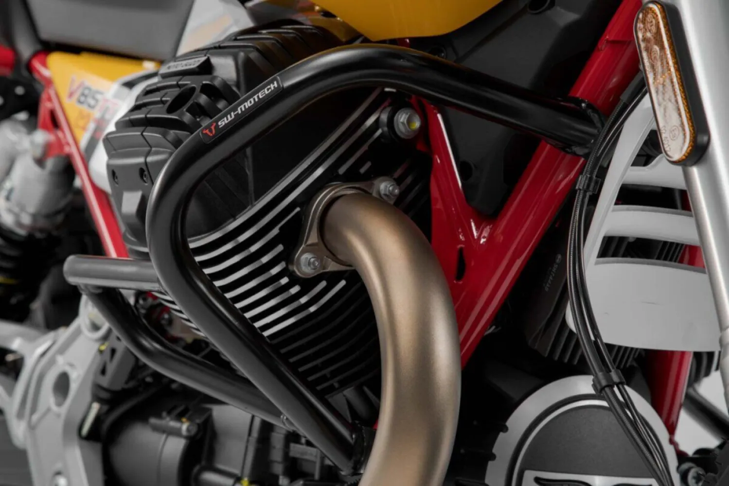 SW-MOTECH - CRASH BAR V85TT - 05052519