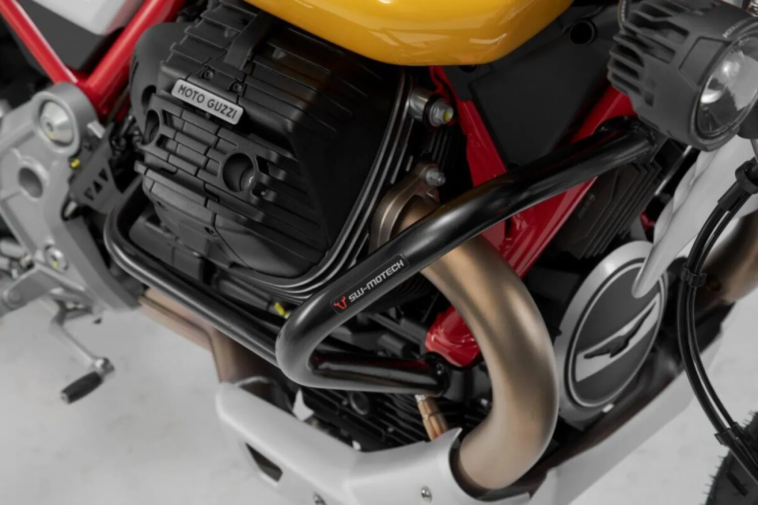 SW-MOTECH - CRASH BAR V85TT - 05052519