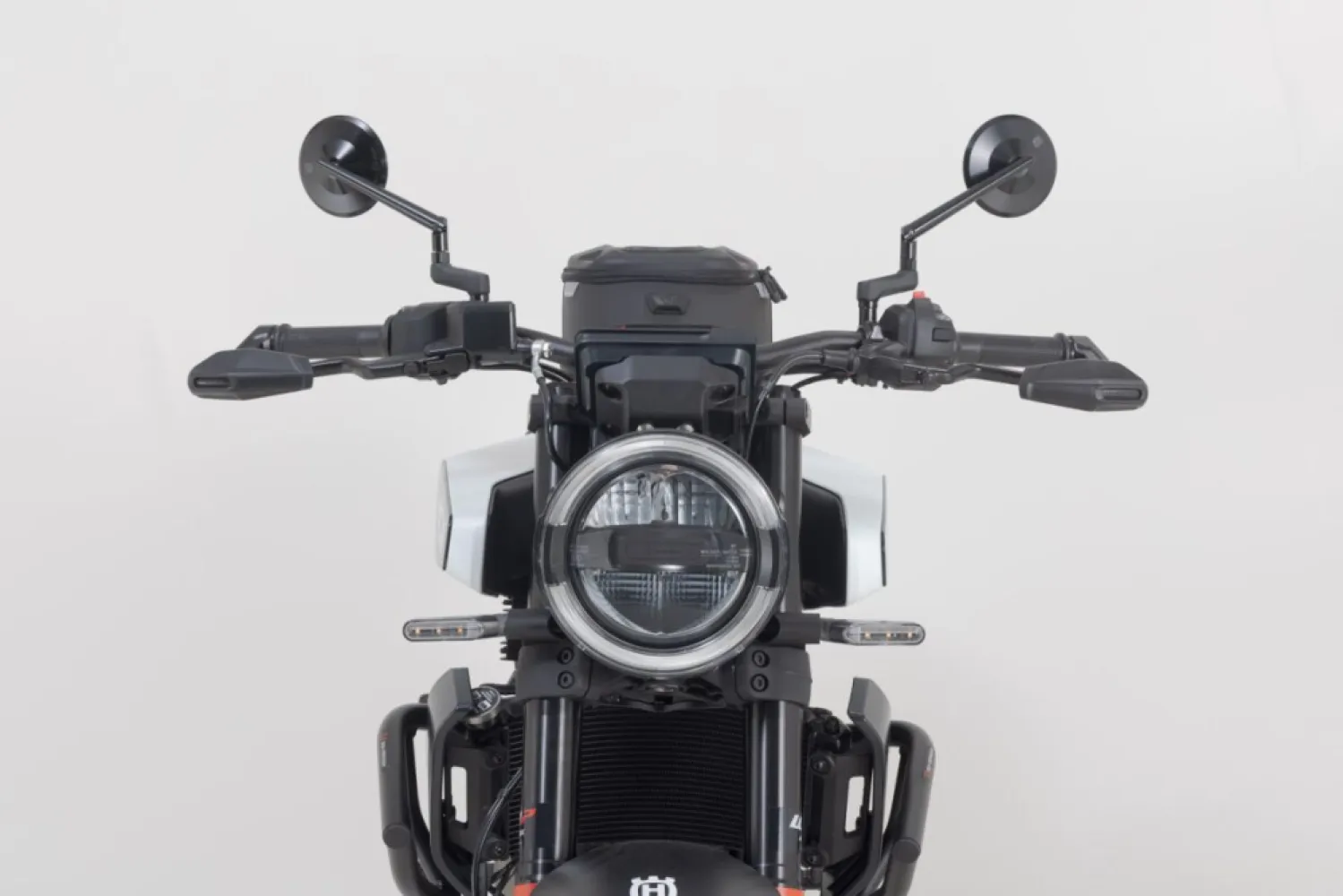 SW-MOTECH - LEVER GUARDS W/ WIND PROTECTIO - 06150403