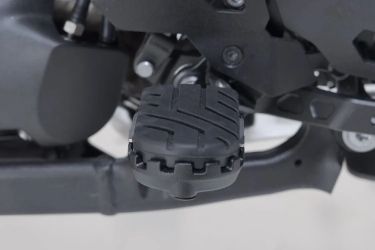 SW-MOTECH - ION FOOTREST KIT - 16202732