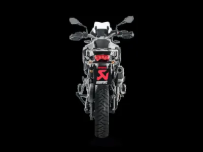 AKRAPOVIC - MUFFLER SLIP-ON TI/CF F750GS/8 - 18114887