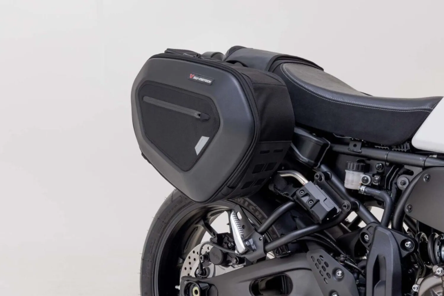 SW-MOTECH - PRO BLAZE H SADDLEBAG SET - 35012234