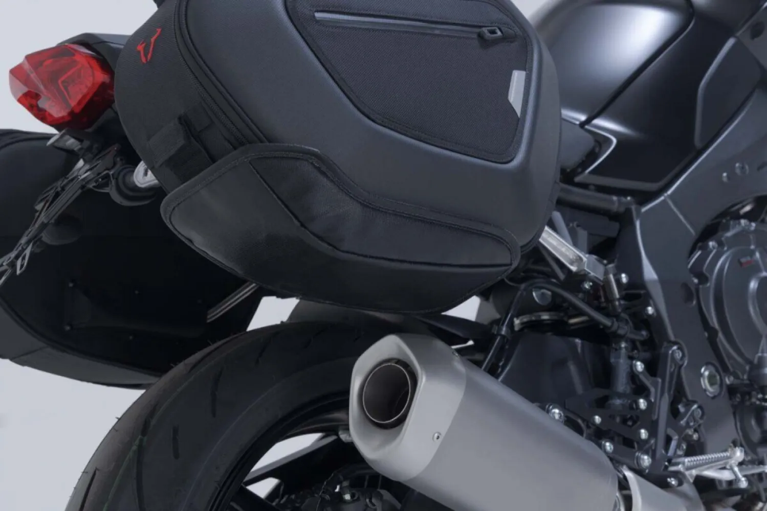 SW-MOTECH - SADDLEBAG SET PRO BLAZE H - 35012110
