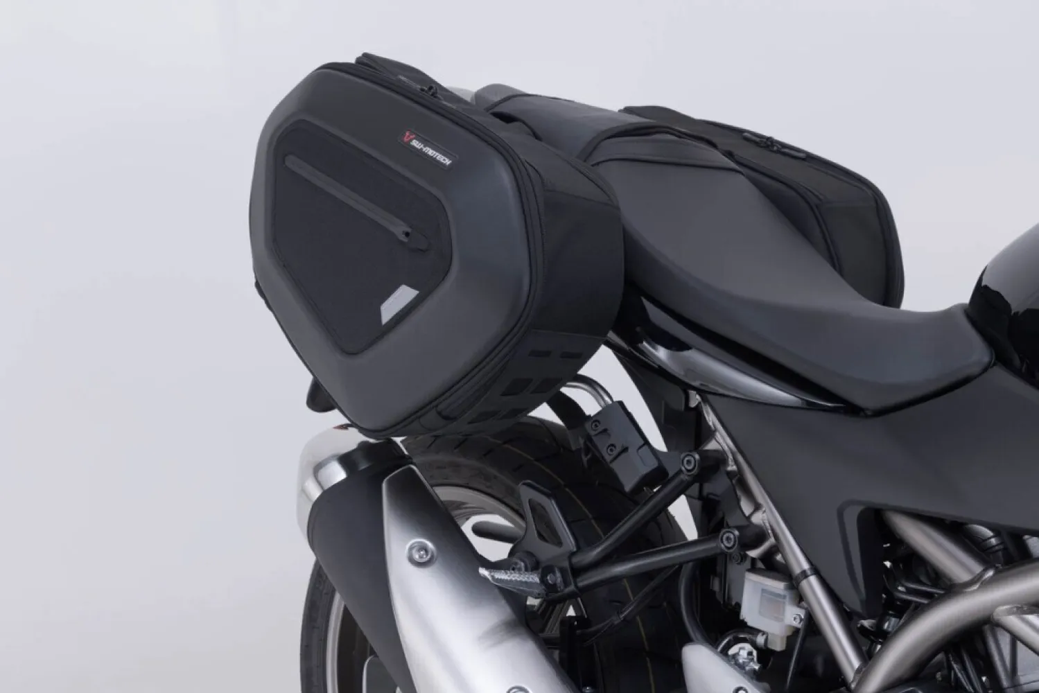 SW-MOTECH - PRO BLAZE H SADDLEBAG SET - 35012247