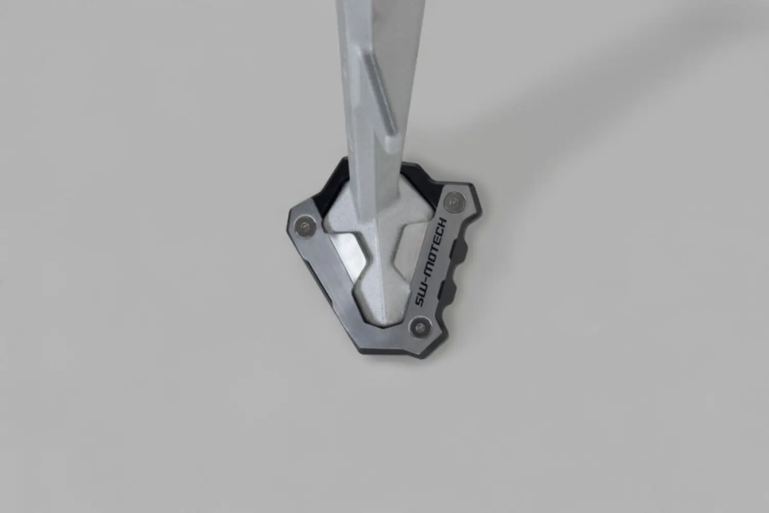 SW-MOTECH - SIDESTAND FOOT EXTENSION F900G - 05100728