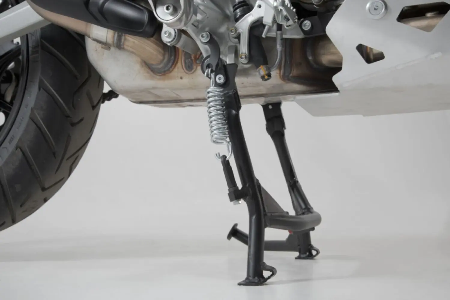 SW-MOTECH - CENTERSTAND MULTISTRADA V4 - 05100739