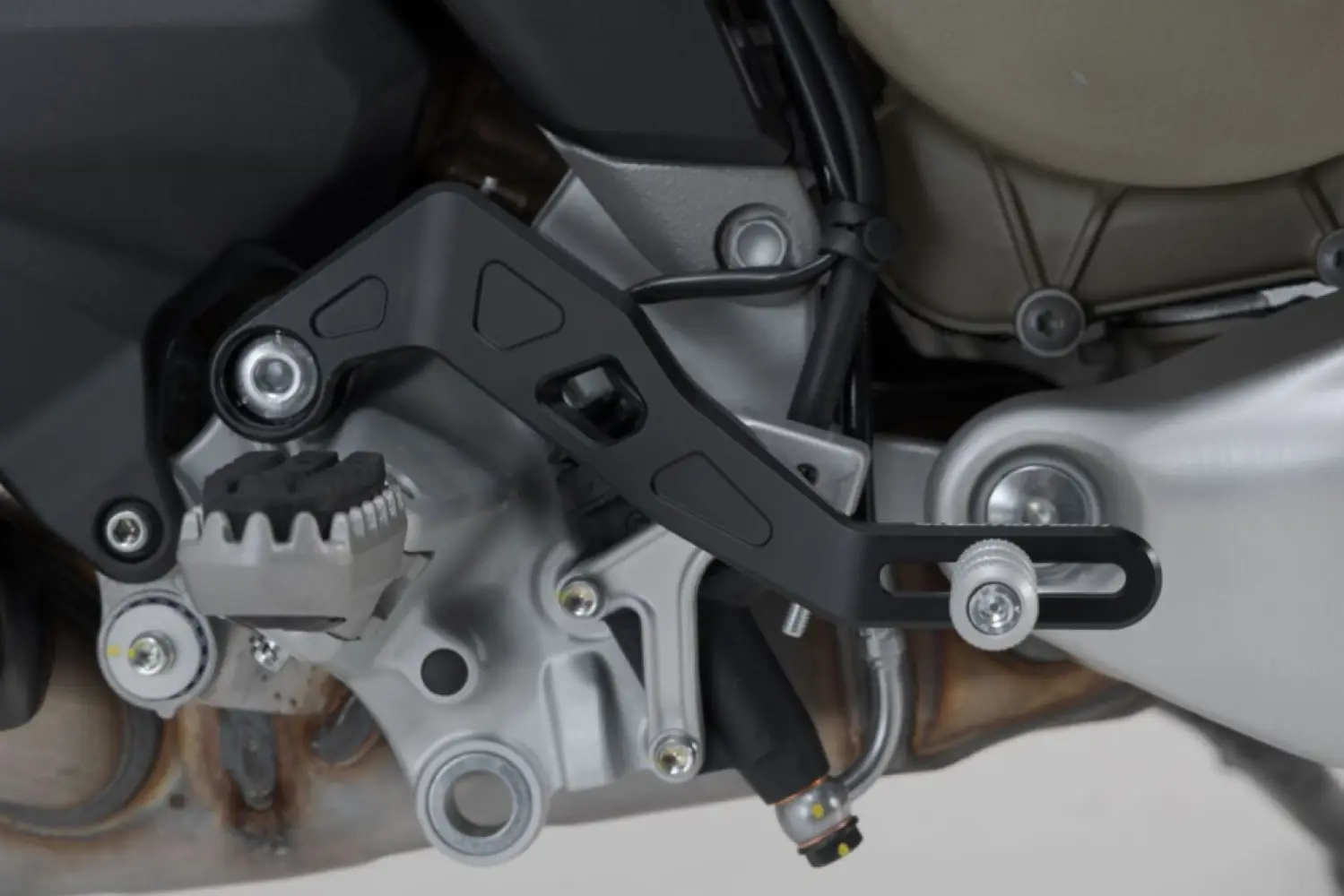 SW-MOTECH - BRAKE PEDAL - 16100753