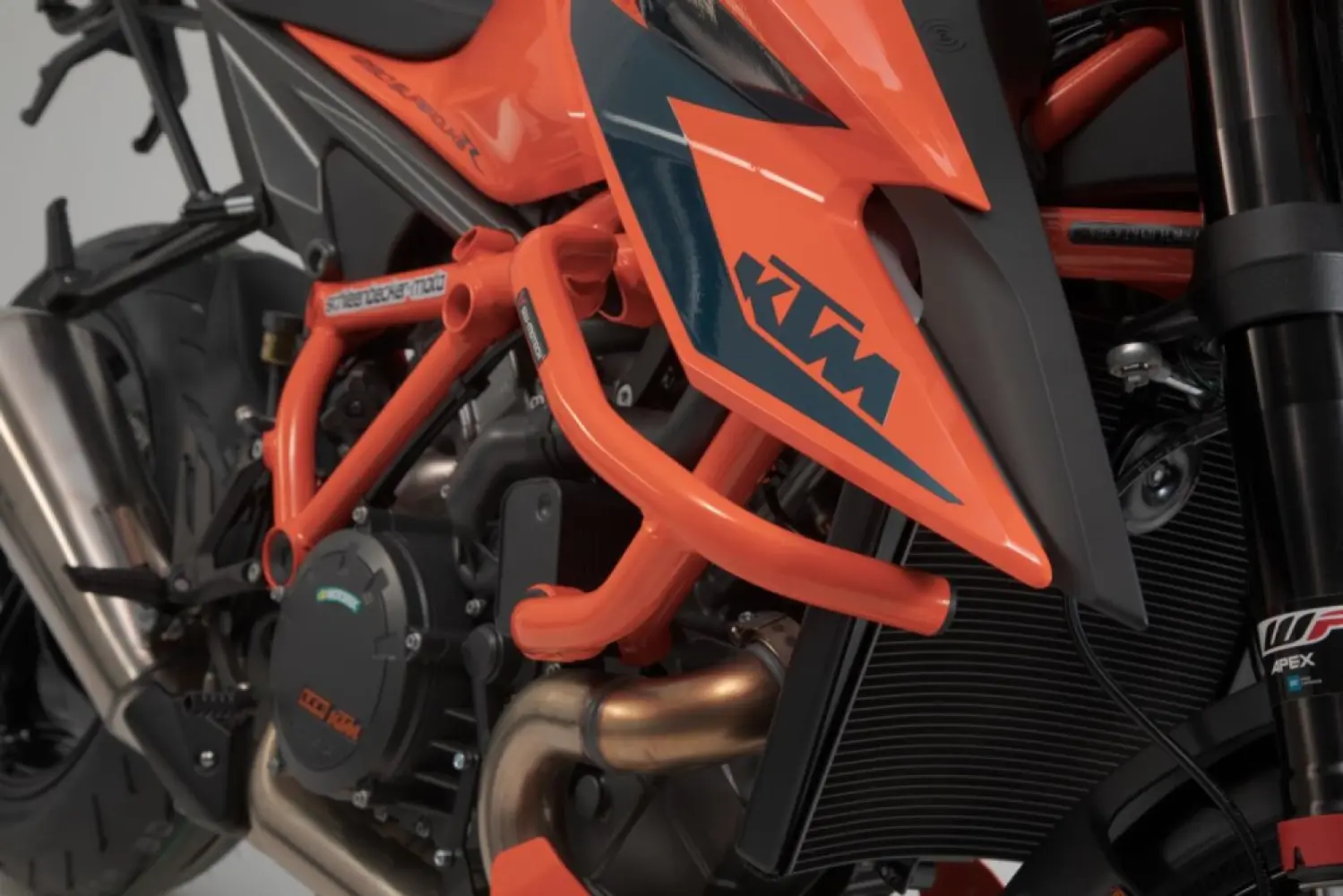 SW-MOTECH - CRASH BAR KTM SUPERDUKE - 05061640