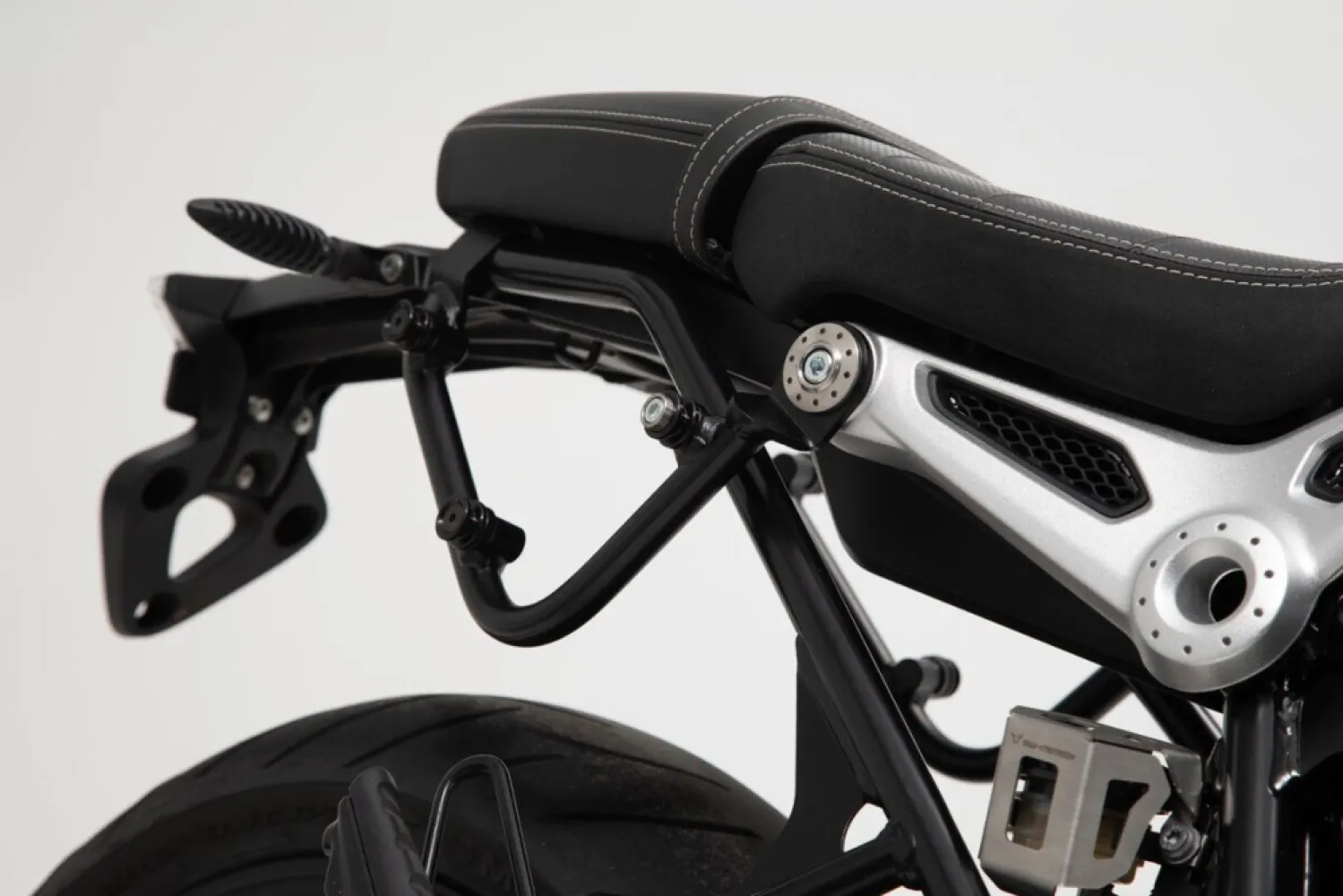 SW-MOTECH - SIDEBAG SYS LEGEND LC - 35011472