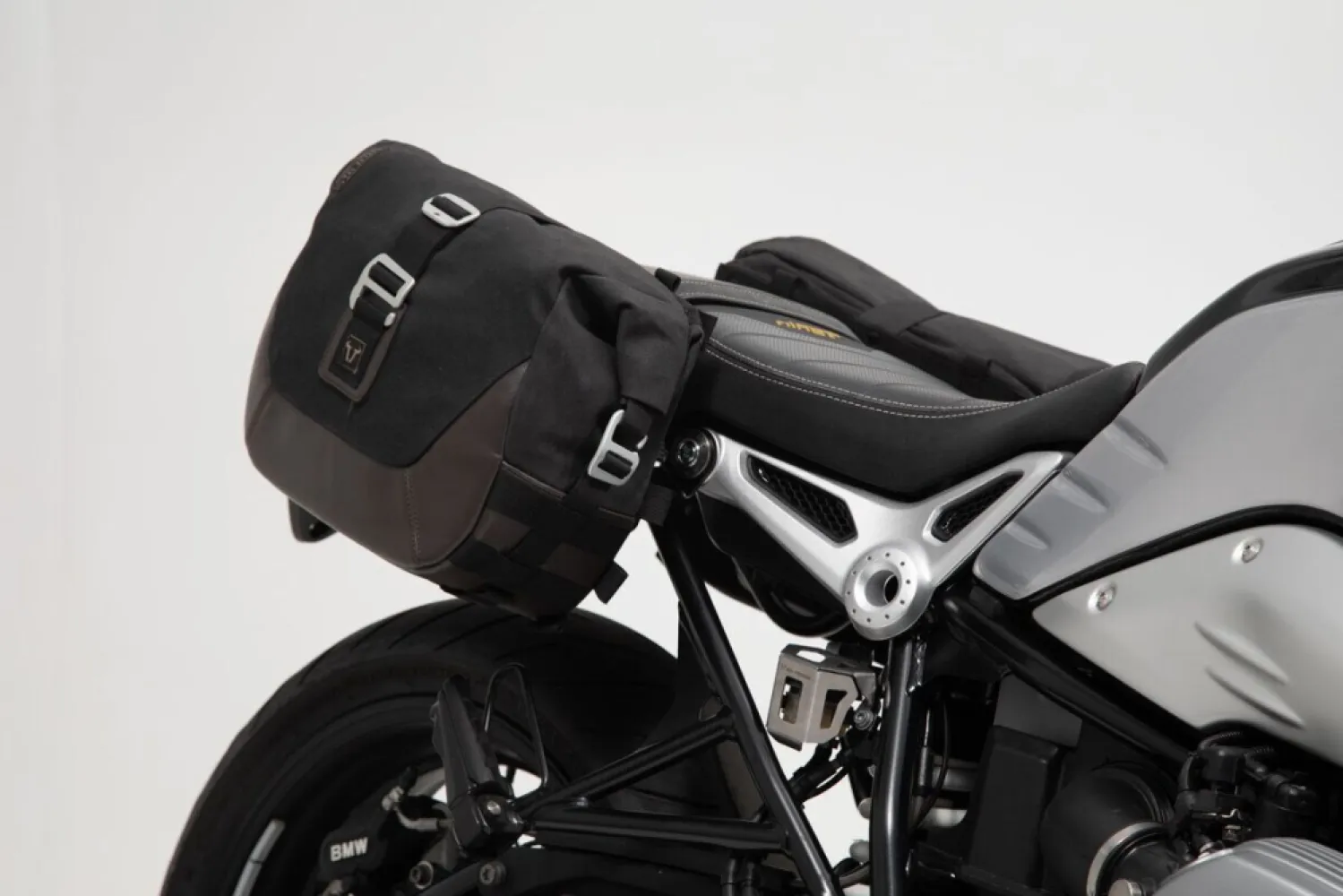 SW-MOTECH - SIDEBAG SYS LEGEND LC - 35011472