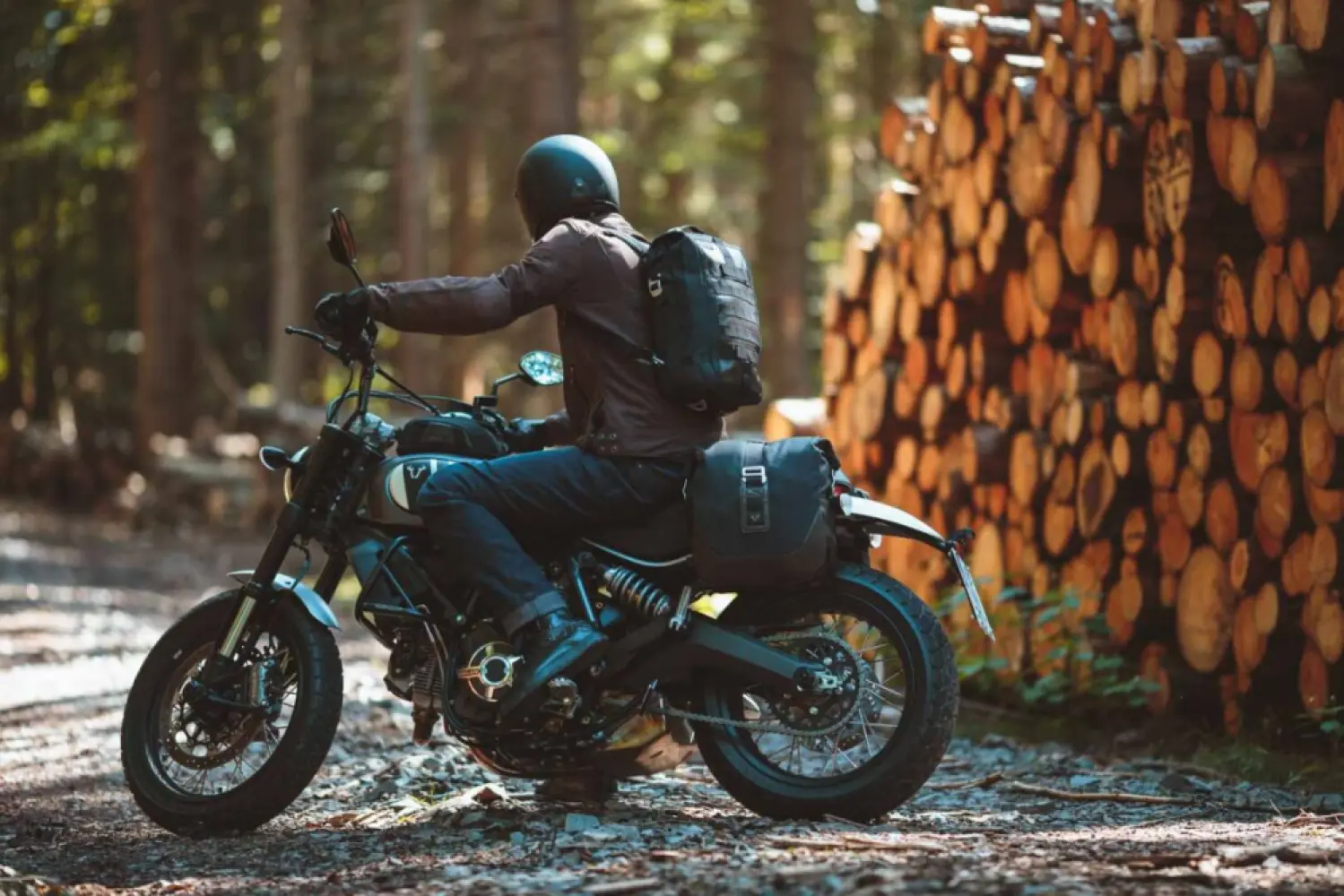 SW-MOTECH - TAILBAG LEGEND LR1 - 35160307