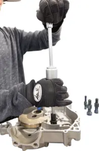 MOTION PRO - BLIND BEARING ROMOVER KIT with - 38010445