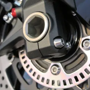 PRO BOLT - BOLT SET FRONT AXLE SS - 02142035