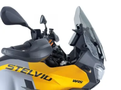 WRS - WINDSCREEN TOURING W/ RADAR ST - 23121379