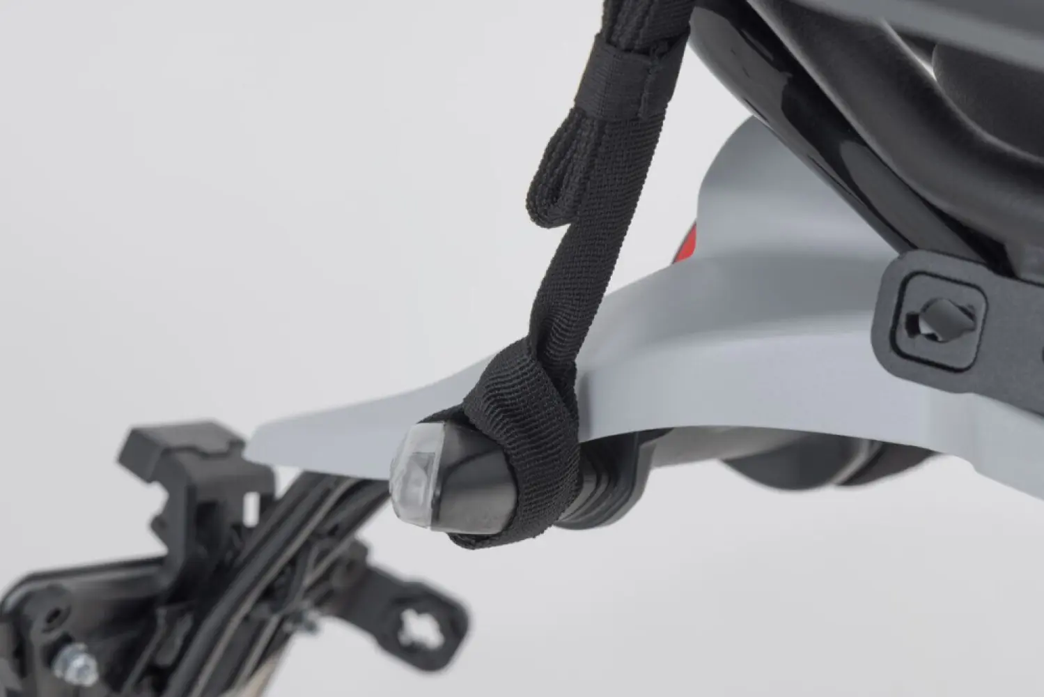 SW-MOTECH - DRYBAG 260 TAIL BAG - 35300045