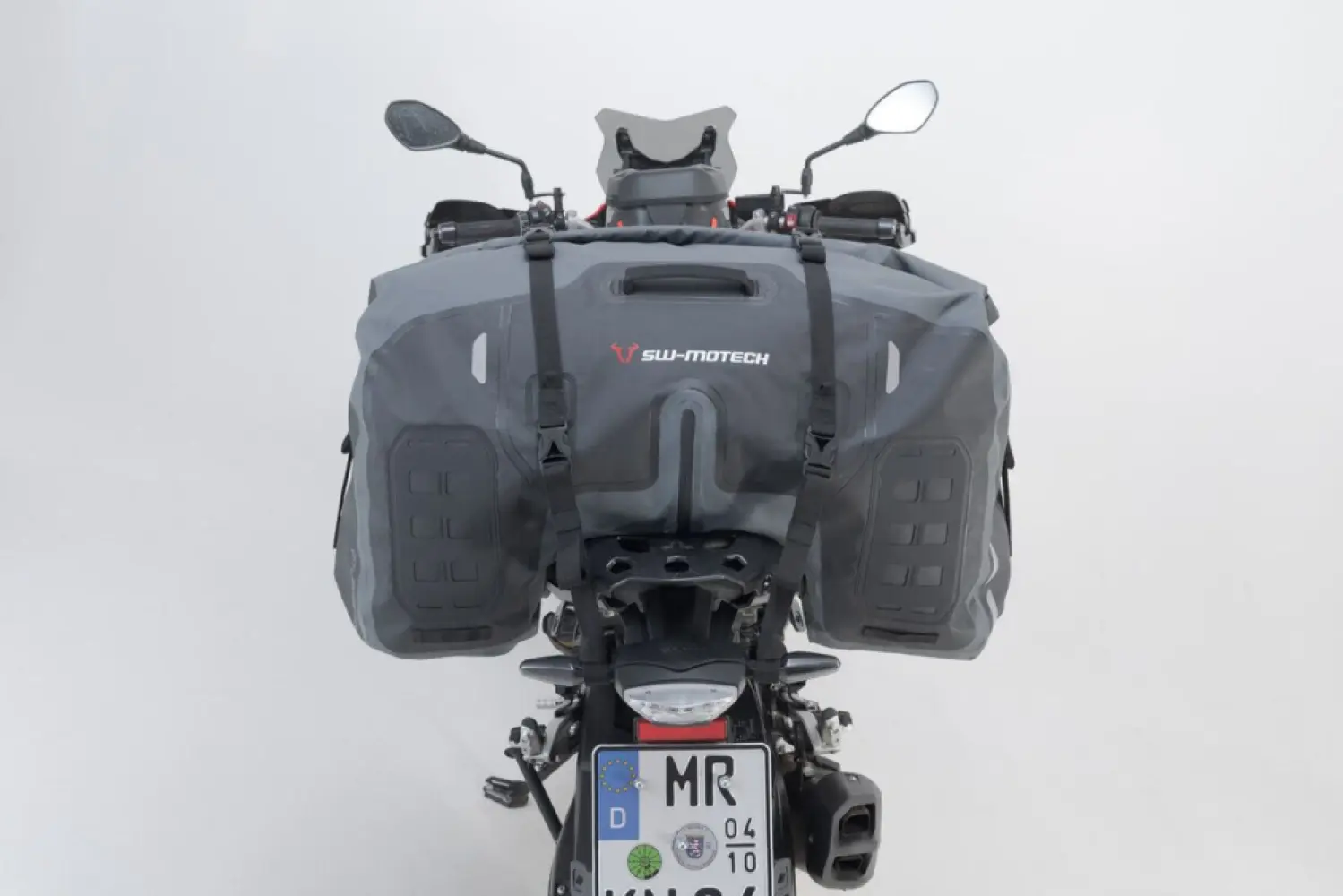SW-MOTECH - DRYBAG 700 TAIL BAG - 35300047