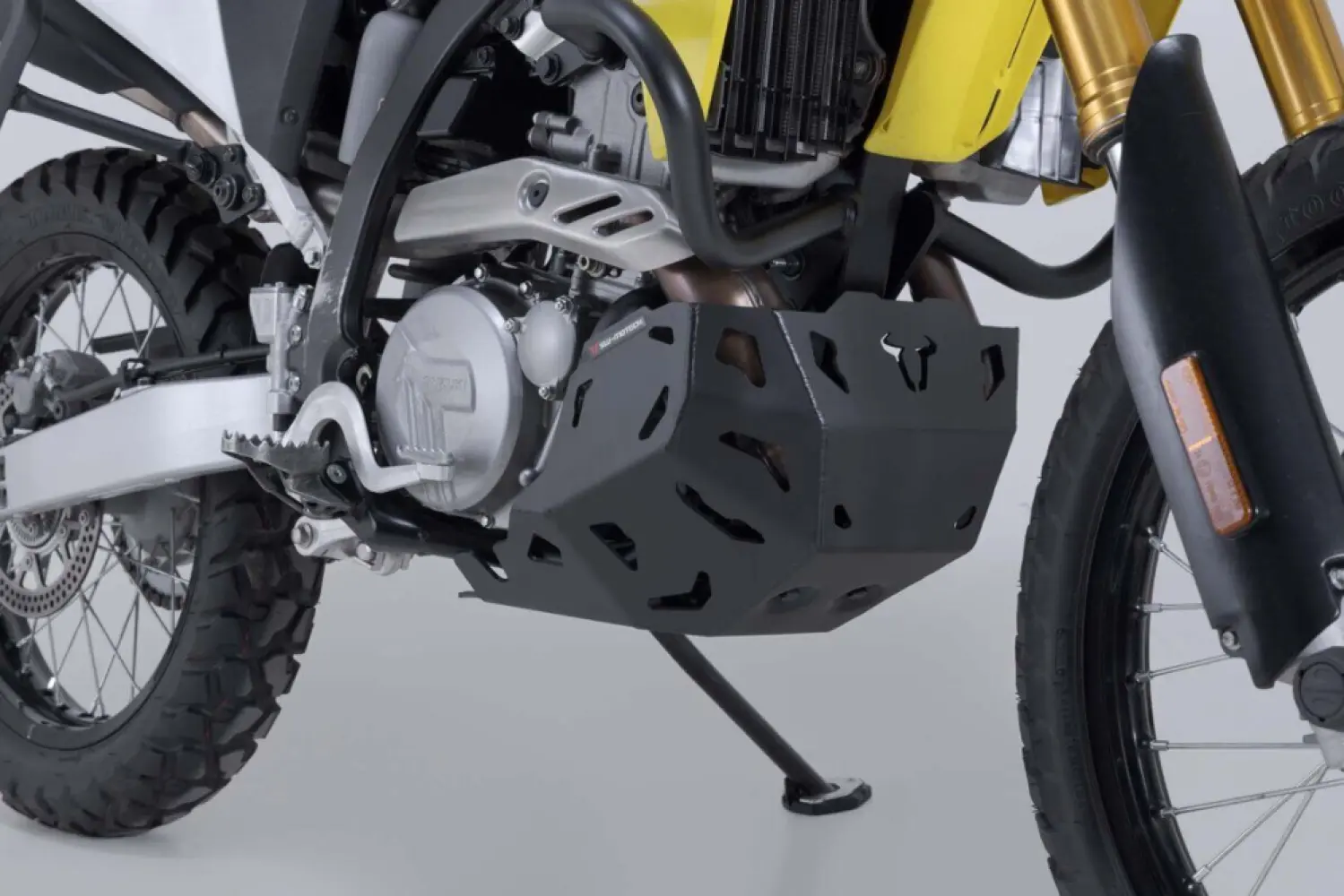 SW-MOTECH - ENGINE GUARD BLACK - 05062579