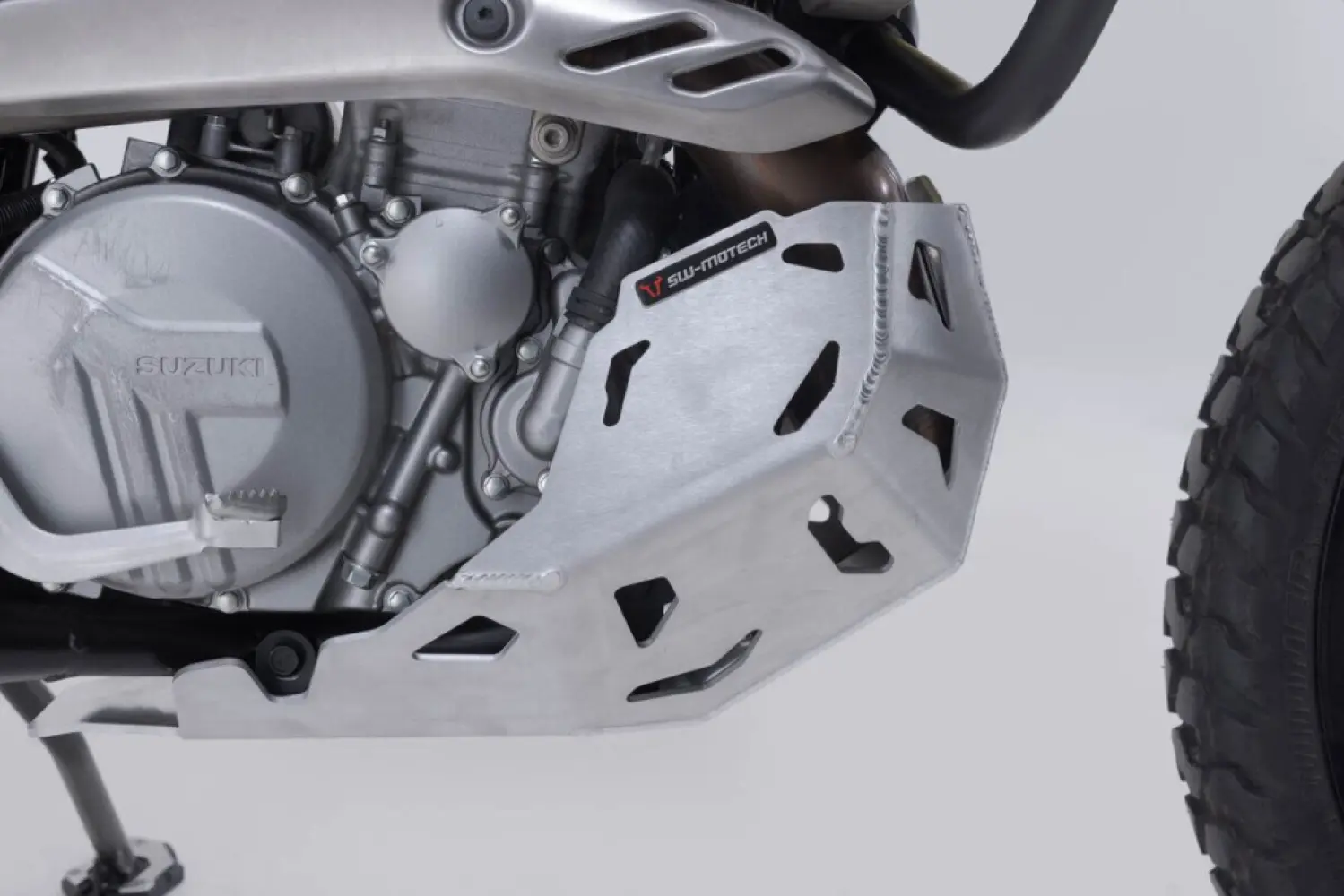 SW-MOTECH - ENGINE GUARD SILVER - 05062580