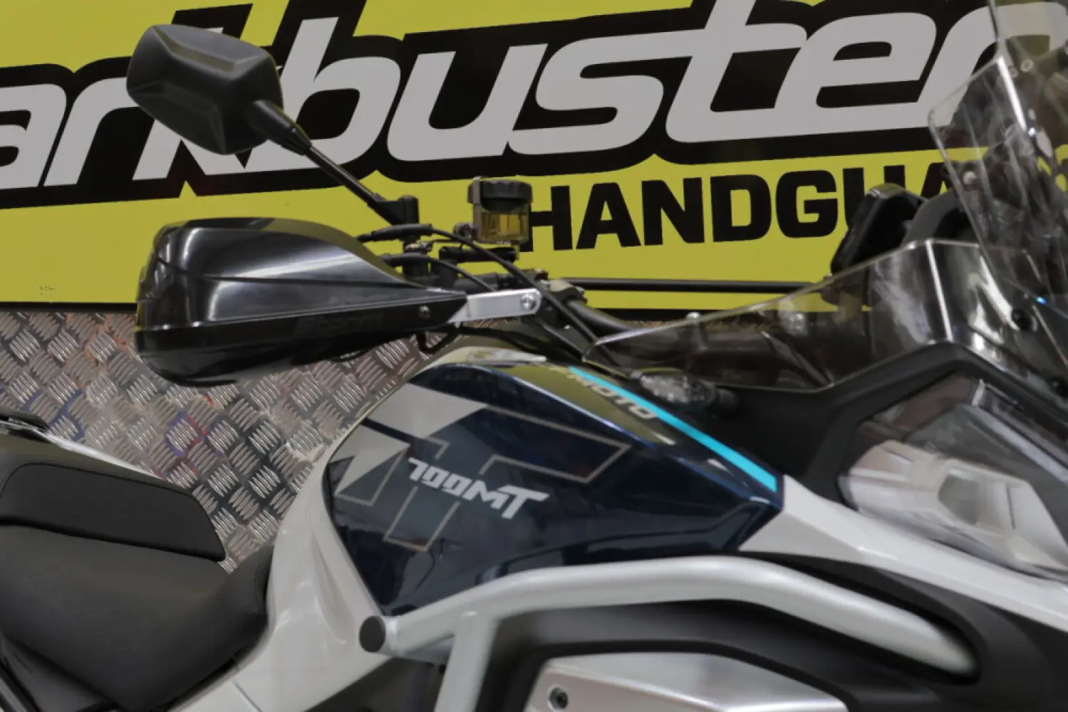 BARKBUSTERS - HANDGUARD CFMOTO 700MT '26- - 06352869