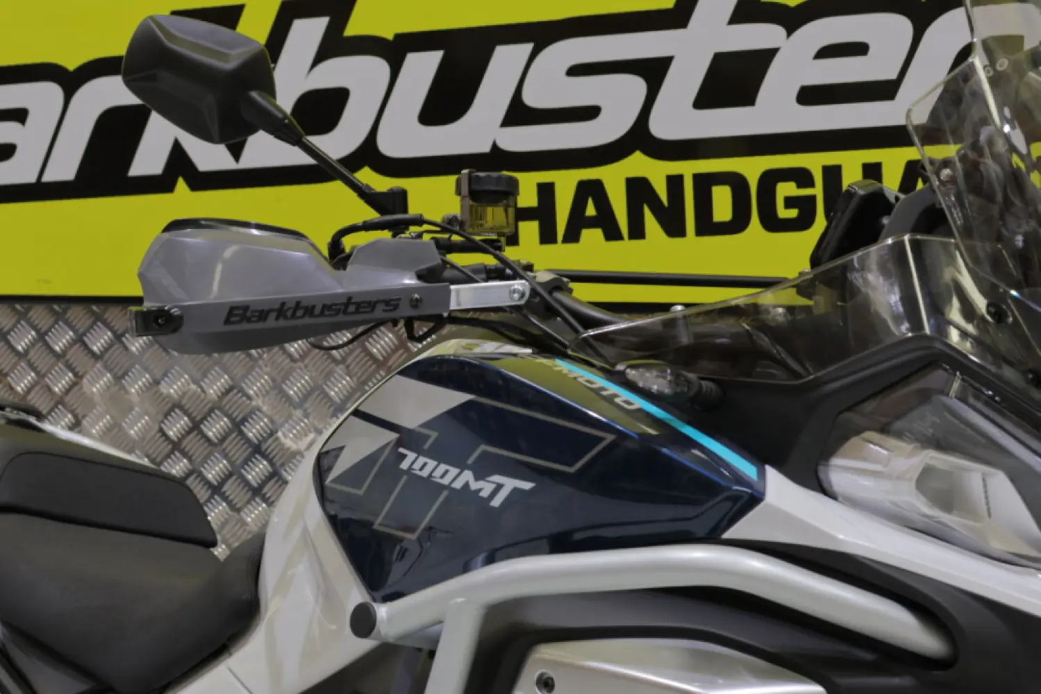 BARKBUSTERS - HANDGUARD CFMOTO 700MT '26- - 06352869