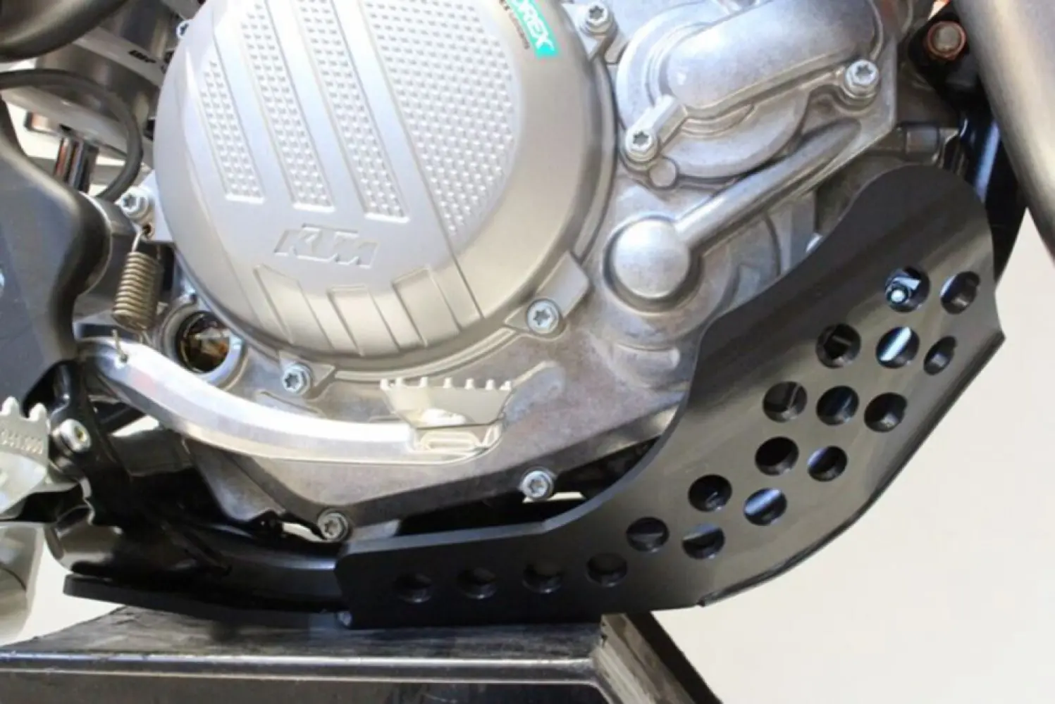 AXP RACING - SKID PLATE 6MM MC450F 21-23 BK - 05062003