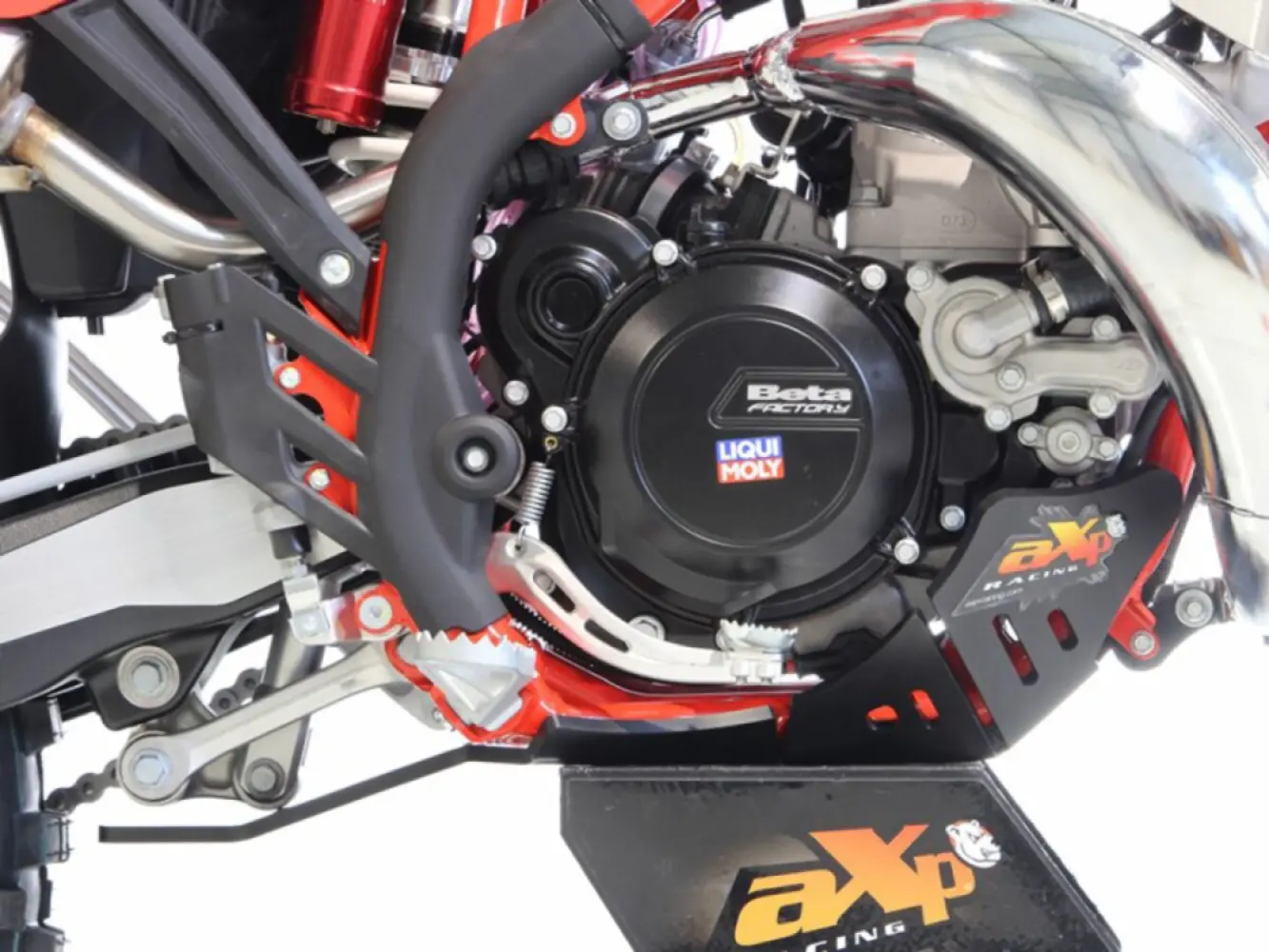 AXP RACING - XTREM SKID PLATE XTRAINER 16-  - 05062087