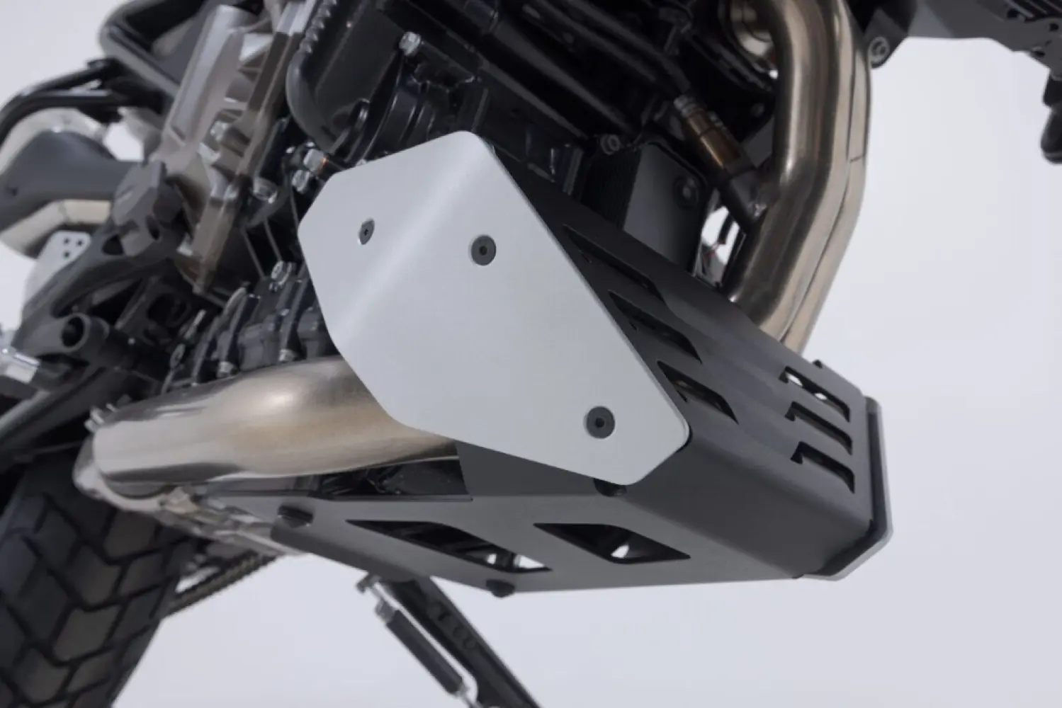 SW-MOTECH - FRONT SPOILER SVARTPILEN 801 - 05062423