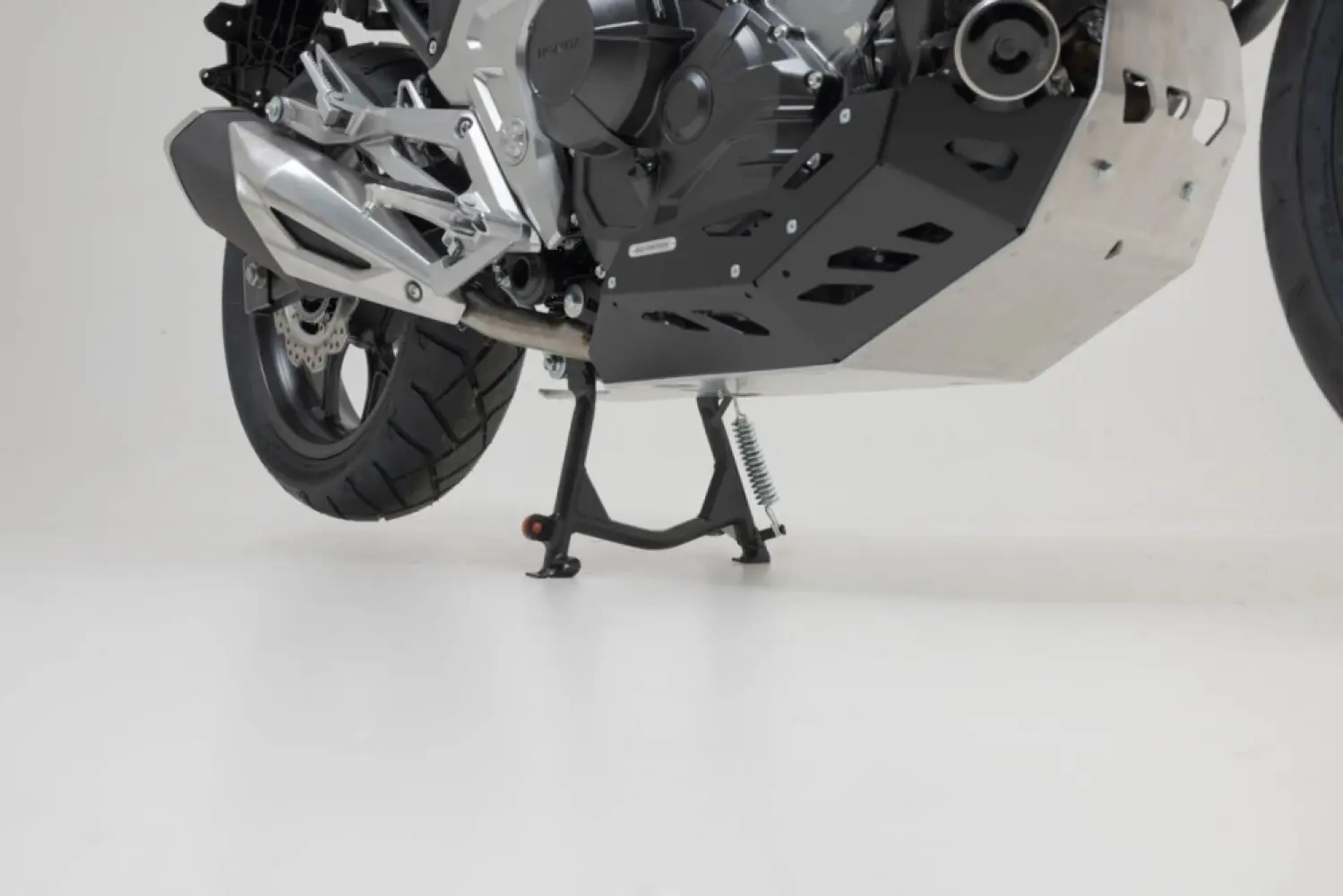 SW-MOTECH - CENTERSTAND - 05100657