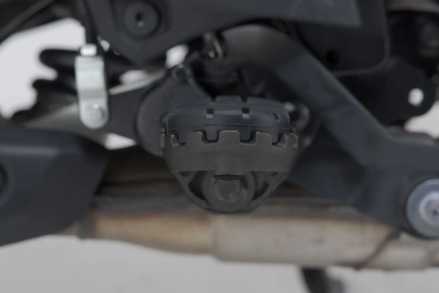 SW-MOTECH - FOOTREST KIT ION - 16202785