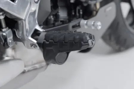 SW-MOTECH - FOOTREST KIT EVO SILVER - 16202840