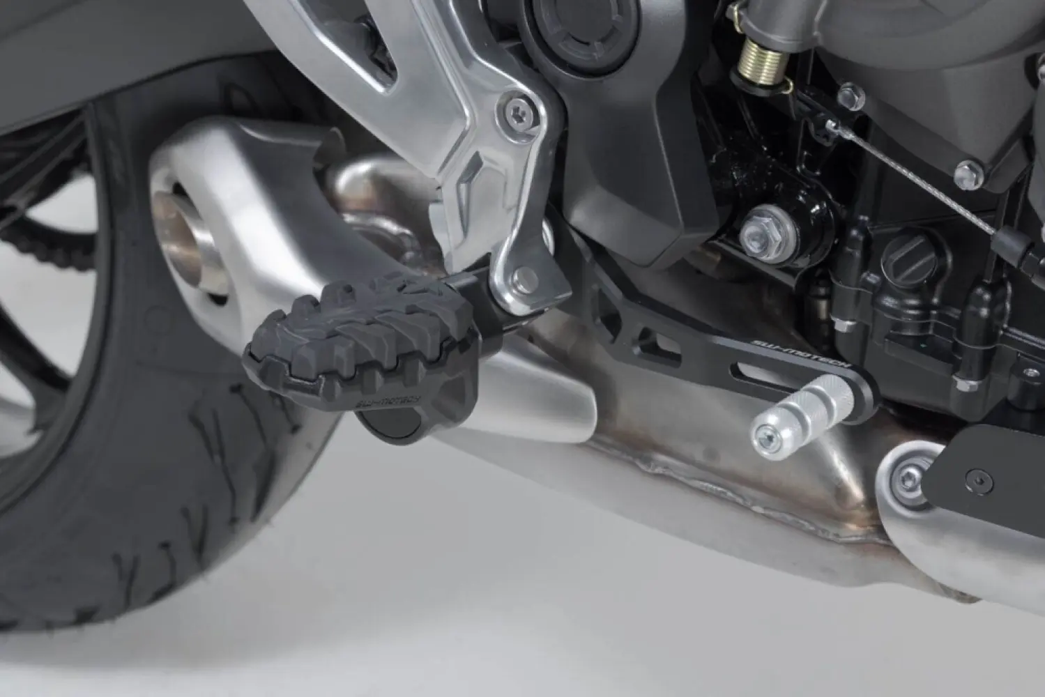 SW-MOTECH - FOOTREST KIT EVO SILVER - 16202840