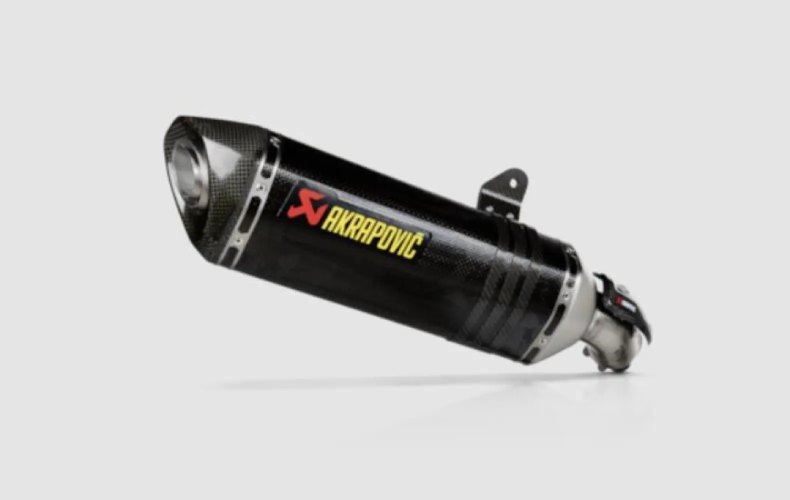 AKRAPOVIC - MUFFLER SLIP-ON CARBON Z1100 - 18115050