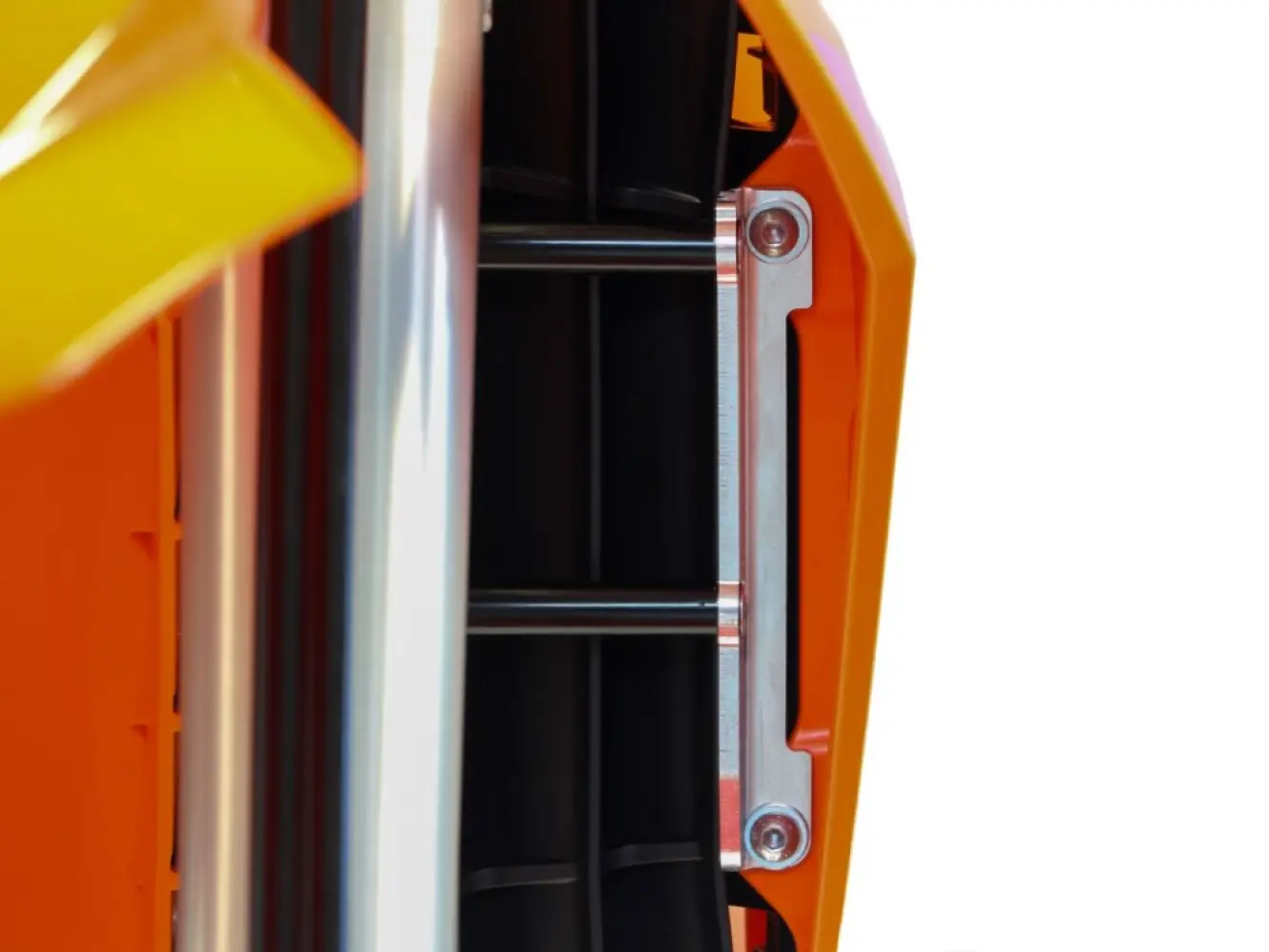 AXP RACING - RADIATOR GUARDS EXC/F 24- BK - 19010950