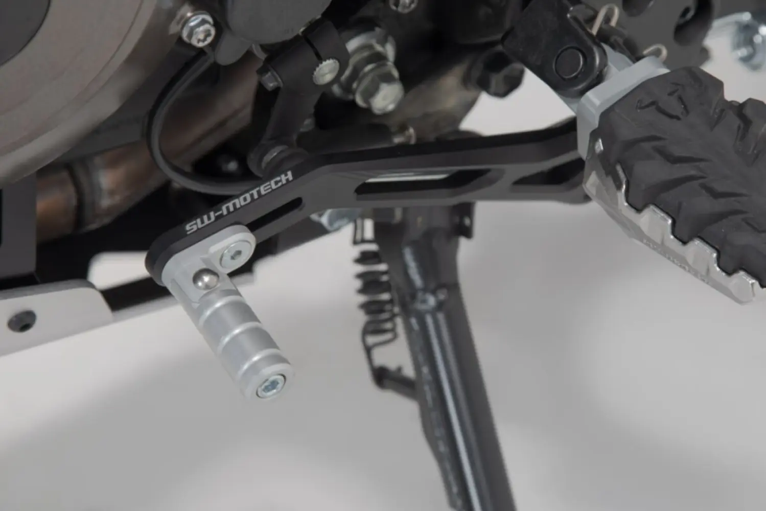 SW-MOTECH - GEAR LEVER - 16021526