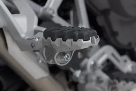 SW-MOTECH - EVO PASSENGER FOOTREST KI - 16202464