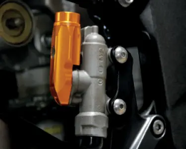 PSR - REAR BRAKE RESERVOIR GLD - 17310290