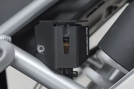 SW-MOTECH - BRAKE RESERVOIR GUARD - 17310787