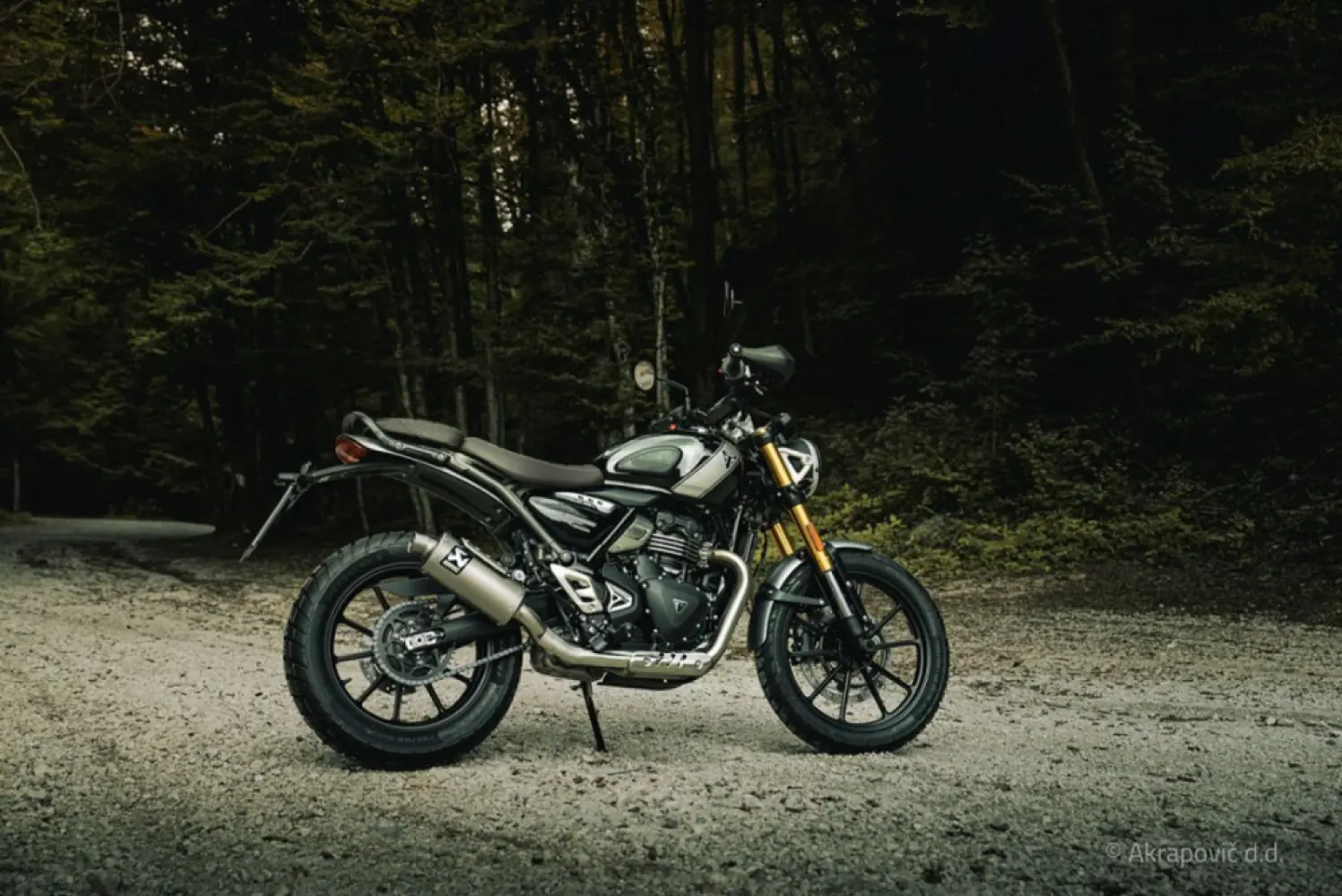 AKRAPOVIC - MUFFLER SLIP-ON TI TRIUMPH SPE - 18114726